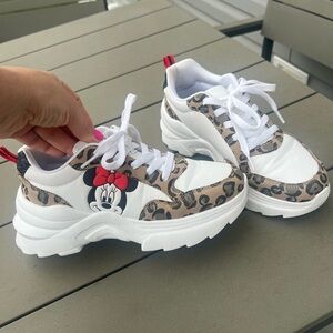 Disney White and Tan Minnie Mouse Sneakers